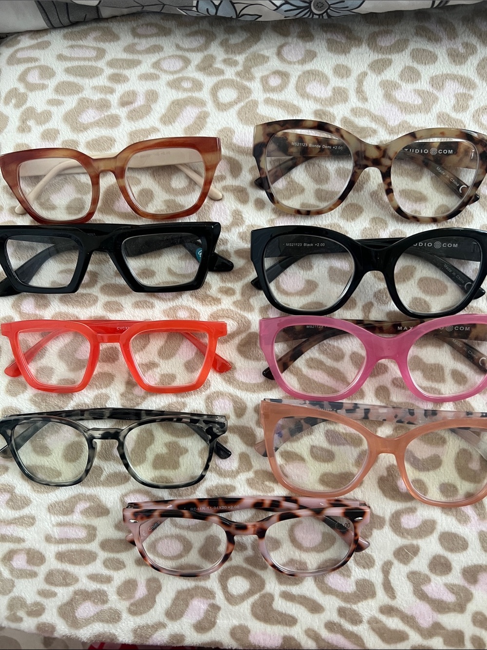 Reading Glasses +2.00